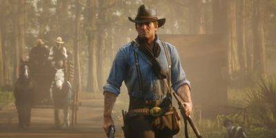 Silly Red Dead Redemption 2 Clip Shows Arthur Getting Trapped in an Awkward Situation