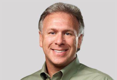 Apple’s Former VP Of Worldwide Marketing, Phil Schiller, Reportedly Works 80 Hours A Week Overseeing And Defending The App Store