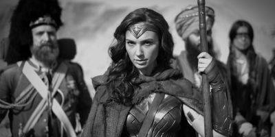 Zack Snyder - Katarina Trajkovic - Zack Snyder Unveils Details of Scrapped Wonder Woman 1854 Plot - gamerant.com