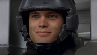 Rich Stanton - Casper Van-Dien - Johnny Rico - Casper Van Dien is loving the Starship Troopers renaissance but still finds it mind-boggling some take it at face value: 'My grandfather fought against the Nazis, and it's not a pro-war film—Everybody f***ing dies!' - pcgamer.com