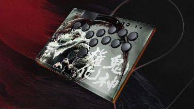 The Razer Kitsune Fighter's Edition: Akuma Adds A Little Satsui No Hado To Your Moveset