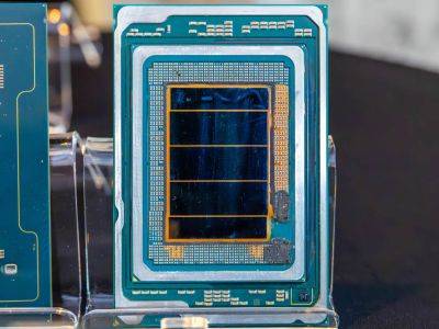 Intel Clearwater Forest Xeon CPU Package Pictured; First Intel 18A Chip With High Expectations Of Breakthrough